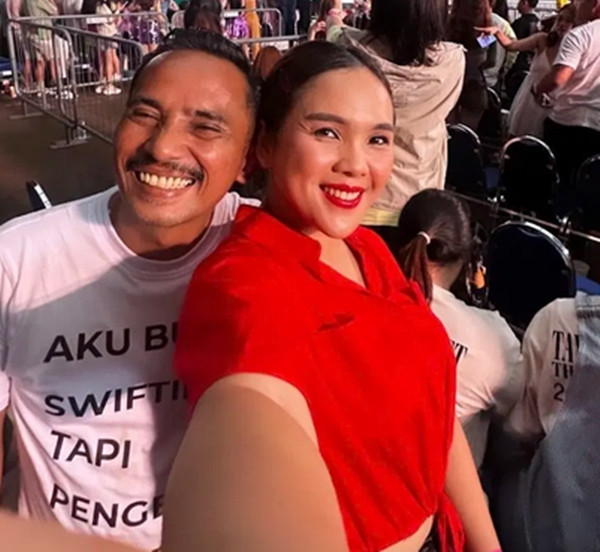 Cặp đôi đáng yêu hết nấc. Ảnh: Instagram.