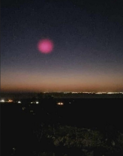Hiện tượng lạ trên bầu trời ở Ai Cập. Ảnh: Ahmed Reda Higazy.
