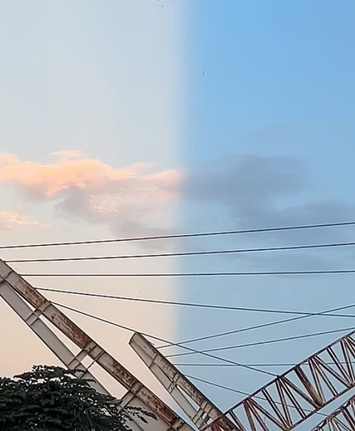 Cứ như là ngày và đêm cùng đang tồn tại trên bầu trời. Ảnh: Viral Press.