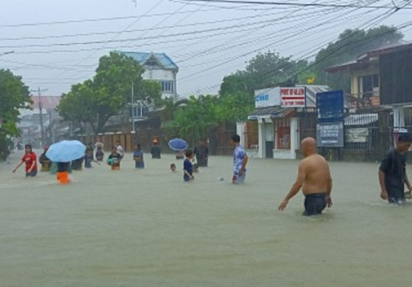 Ngập lụt ở tỉnh Northern Samar (Philippines) do bão Yagi hồi đầu tháng 9. Ảnh: Jhenifer Sadial/ PNA.