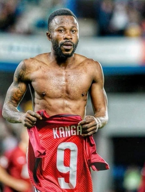 Guelor Kanga, cầu thủ bị cho là khai gian tuổi. Ảnh: X. Guelor Kanga, cầu thủ bị cho là khai gian tuổi. Ảnh: X.