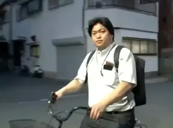 Anh Go Kita hồi mới đi làm. Ảnh: QQ.