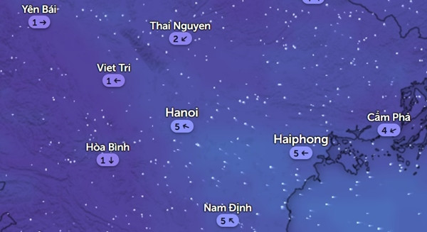 Hướng và tốc độ gió (km/h) ở Hà Nội và một số tỉnh thành miền Bắc sáng 2/2: Gió rất nhẹ. Ảnh: Zoom Earth, OpenStreetMap. Hướng và tốc độ gió (km/h) ở Hà Nội và một số tỉnh thành miền Bắc sáng 2/2: Gió rất nhẹ. Ảnh: Zoom Earth, OpenStreetMap.