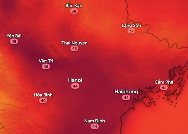 Chiều thứ Hai và thứ Ba, nhiều tỉnh thành miền Bắc rất oi nóng. Ảnh: Zoom Earth, OpenStreetMap.
