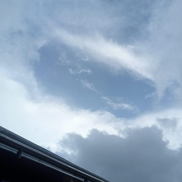 Nhiều người ngạc nhiên khi thấy "mắt xanh" của cơn bão. Ảnh: Aweng Aletnac/ PWS. Nhiều người ngạc nhiên khi thấy "mắt xanh" của cơn bão. Ảnh: Aweng Aletnac/ PWS.