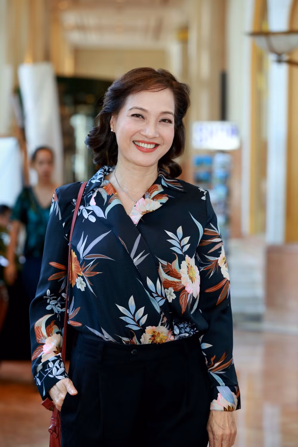 NSND Lê Khanh 'cưa sừng' làm vợ Hoàng Sơn ảnh 1