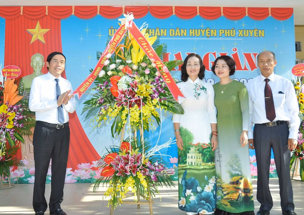 Trường THCS Trần Phú: Hành trình 25 năm trao truyền tri thức ảnh 2