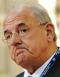 Ông Nelson Jobim. Ông Nelson Jobim