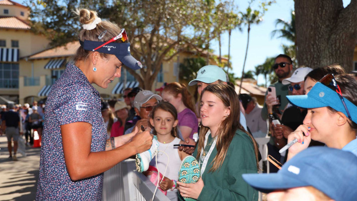Lexi Thompson được nhiều người yêu mến Lexi Thompson được nhiều người yêu mến