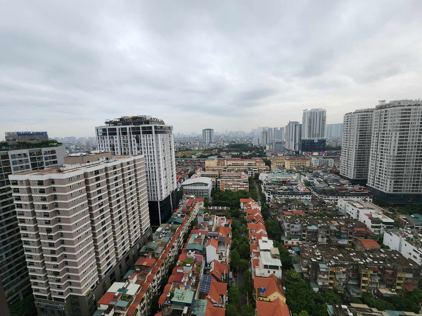 Thủ tướng yêu cầu có chính sách khuyến mại tín dụng đặc biệt dành cho các dự án bất động sản khả thi, tiến độ triển khai nhanh.