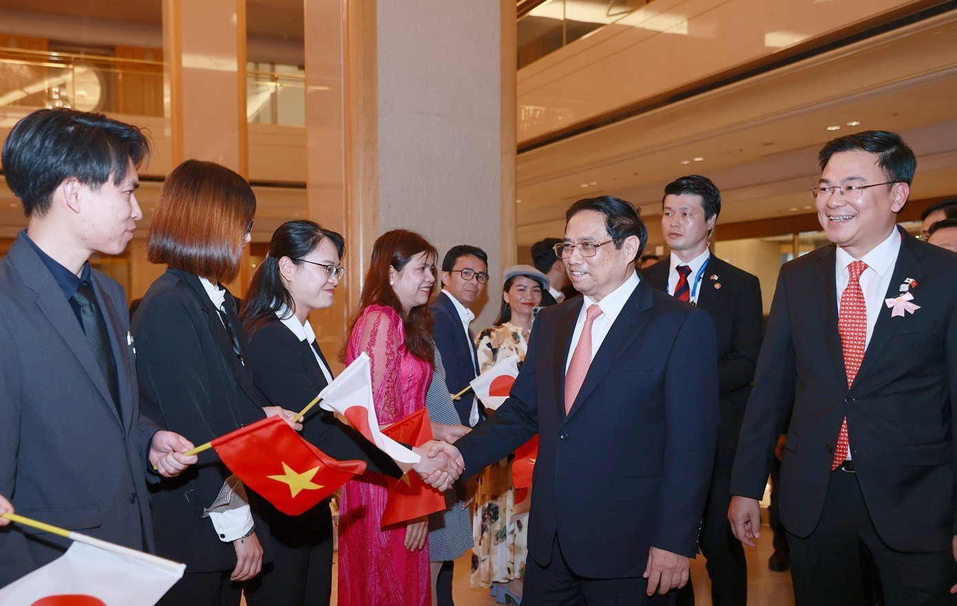 Thủ tướng và kiều bào đang sinh sống và làm việc tại Nhật Bản. Ảnh Nhật Bắc Thủ tướng và kiều bào đang sinh sống và làm việc tại Nhật Bản. Ảnh Nhật Bắc