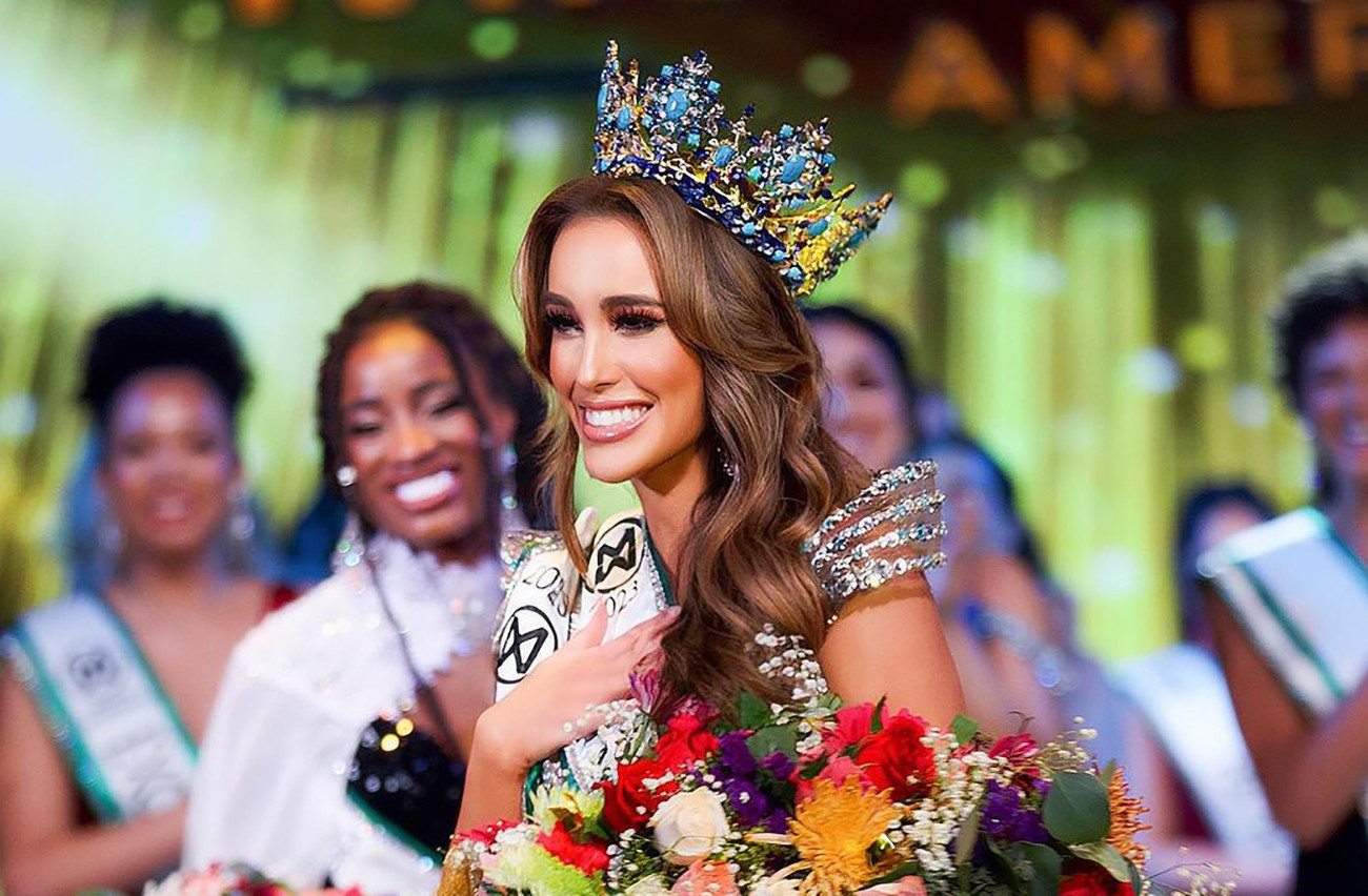 Ngày 5/10, người đẹp Victoria DiSorbo đã đăng quang ngôi vị Hoa hậu Thế giới Mỹ 2023. Cô gái đại diện cho bang Tennessee sẽ đeo sash USA tranh tài tại cuộc thi Hoa hậu Thế giới 2023 ở Ấn Độ vào tháng 12 tới.