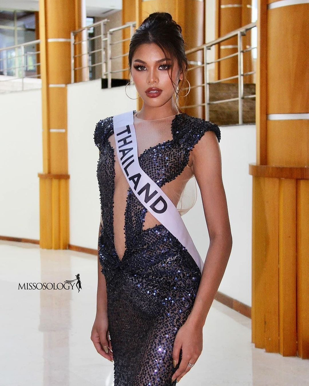 Miss Aura International là cuộc thi sắc đẹp quốc tế thường niên nhằm tôn vinh vẻ đẹp trí tuệ, cơ thể và trí thông minh của phụ nữ trên toàn thế giới. Mục đích của cuộc thi là tôn vinh vẻ đẹp đa dạng của phụ nữ, trao quyền và truyền cảm hứng để họ tin vào sức mạnh của mình.