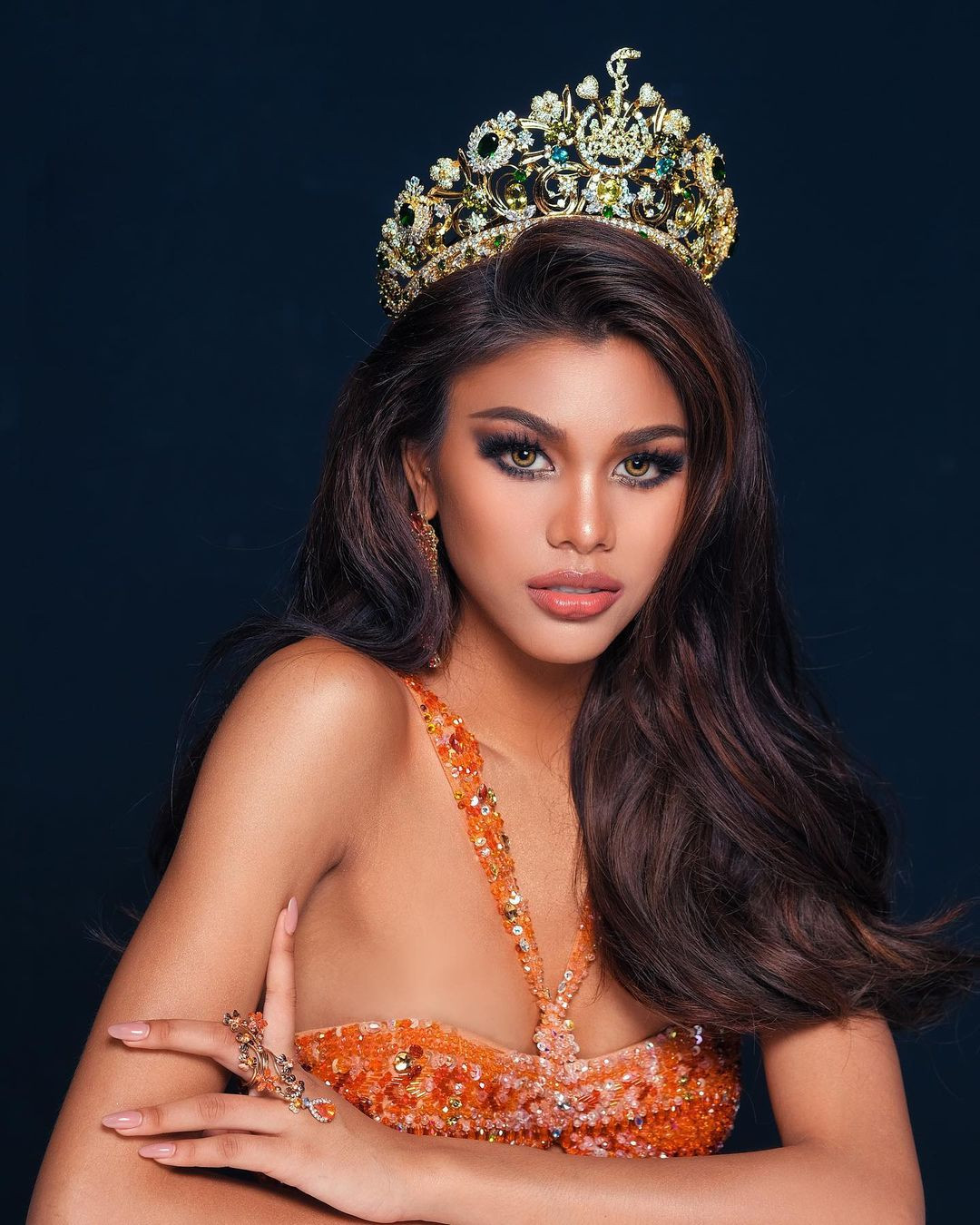 Ketwalee Phobdee là người đẹp quen mặt với giới thi sắc đẹp ở xứ sở chùa vàng. Trước đó, cô giành ngôi Á hậu 4 tại cuộc thi Hoa hậu Hòa bình Thái Lan 2023.