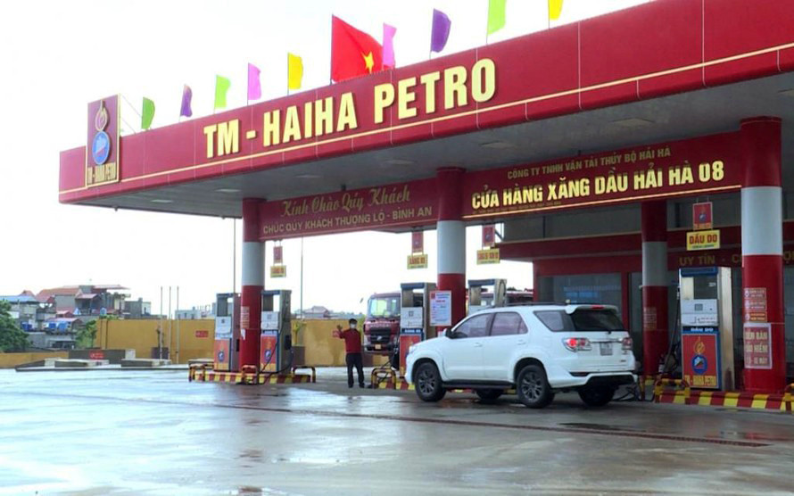 Việc quản lý Quỹ bình ổn giá tại Công ty TNHH Vận tải thủy bộ Hải Hà cần được điều tra làm rõ. Việc quản lý Quỹ bình ổn giá tại Công ty TNHH Vận tải thủy bộ Hải Hà cần được điều tra làm rõ.