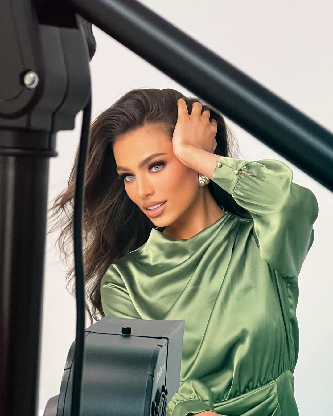 Đêm chung kết Hoa hậu Mỹ 2023 được phát sóng trên đài truyền hình The CW. Đây là phiên bản đầu tiên trở lại với đài truyền hình chính thống kể từ 2019.