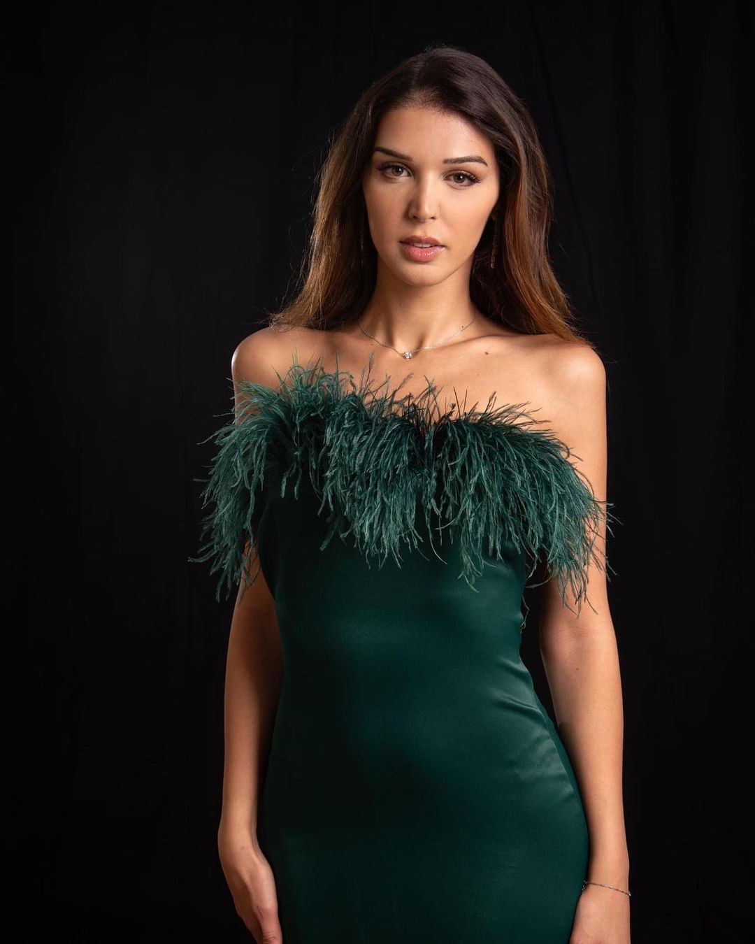 Người đẹp chuyển giới Marina Machete đăng quang Hoa hậu Hoàn vũ Bồ Đào Nha 2023.