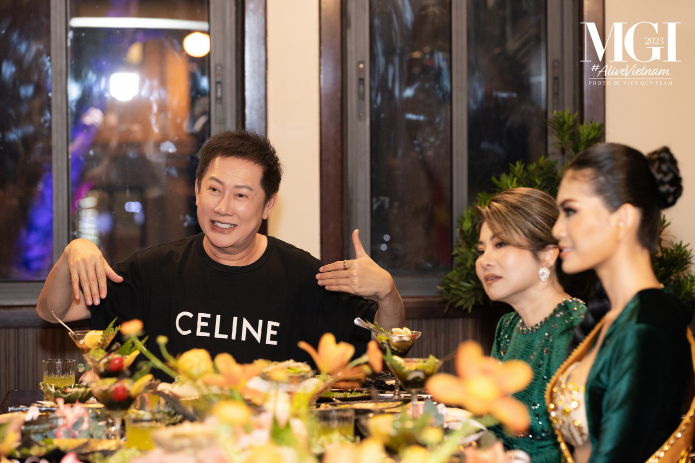 Top 5 người đẹp dự tiệc tối cùng ông Nawat.