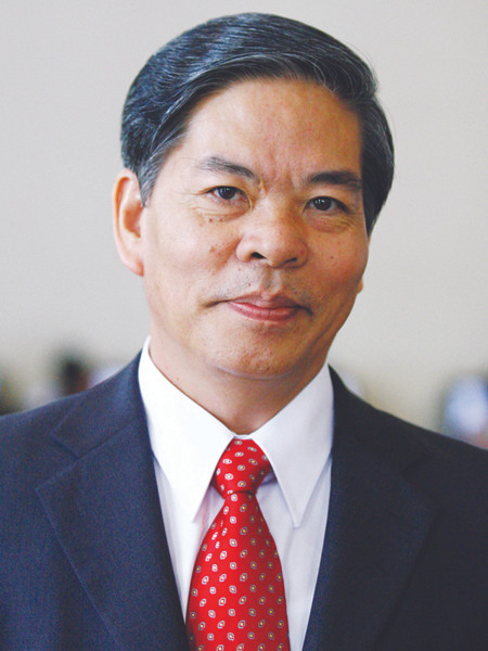 Bộ trưởng Tài nguyên - Môi trường Nguyễn Minh Quang (58 tuổi), quê Hà Tĩnh, Kỹ sư (ngành nông nghiệp), Ủy viên Trung ương Đảng. Bộ trưởng Tài nguyên - Môi trường Nguyễn Minh Quang (58 tuổi), quê Hà Tĩnh, Kỹ sư (ngành nông nghiệp), Ủy viên Trung ương Đảng