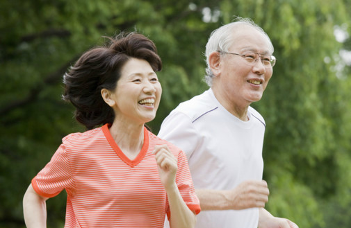 Kết hợp sinh hoạt điều độ và thói quen ăn uống lành mạnh giúp điều trị cao mỡ máu. Kết hợp sinh hoạt điều độ và thói quen ăn uống lành mạnh giúp điều trị cao mỡ máu.