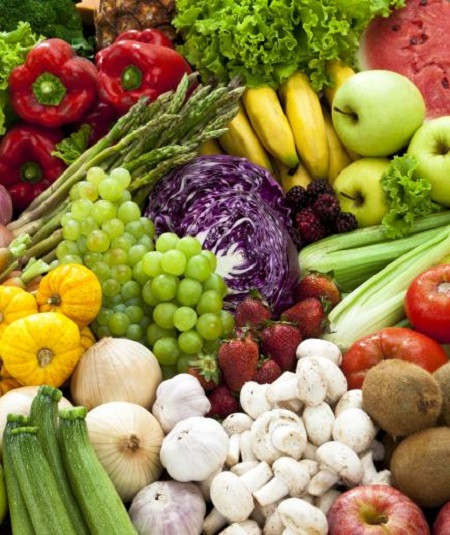 Quan tâm những gì bạn ăn. Ảnh: Realsimple