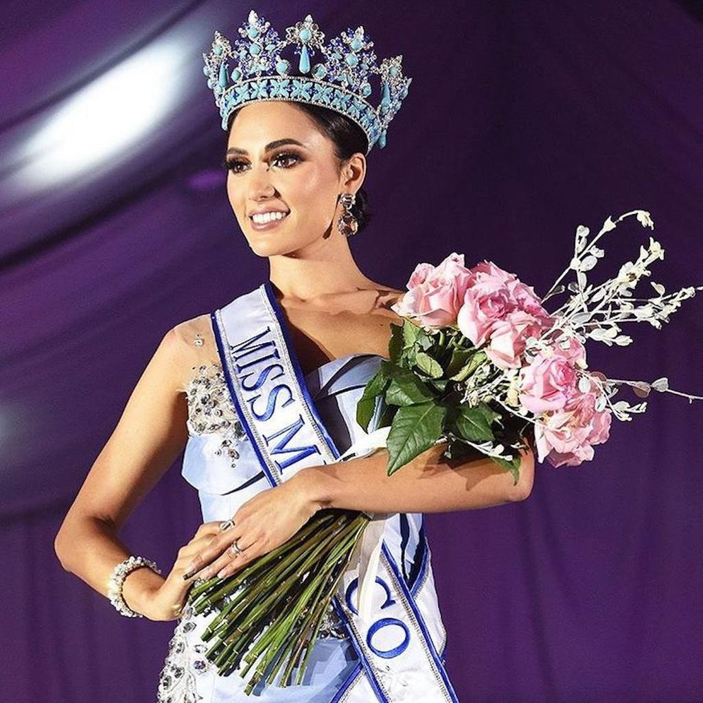 Người đẹp Karolina Vidales đăng quang ngôi vị Miss Mexico 2021 trong đêm chung kết.