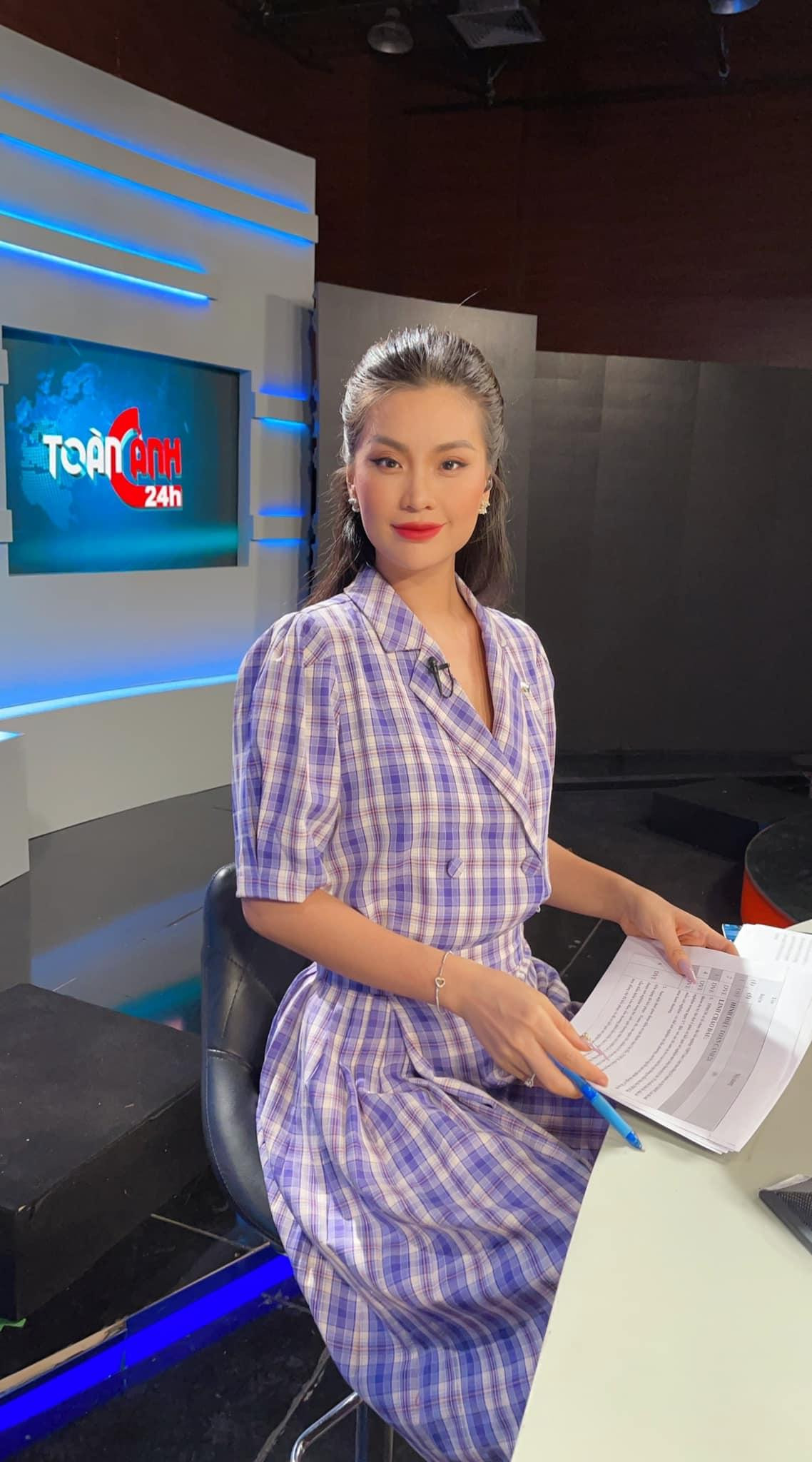 Á hậu Diễm Trang kiêu kỳ, xinh đẹp trên trường quay của Toàn cảnh 24h.