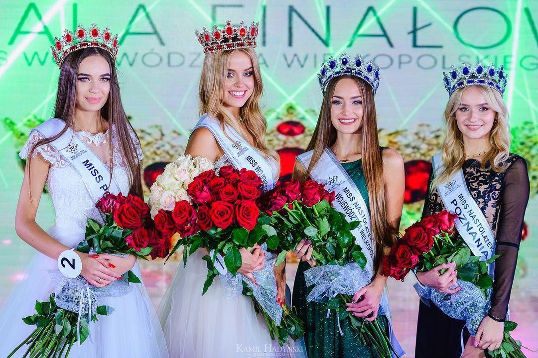 Cô còn hoạt động với tư cách một ca sĩ ở quê nhà, đồng thời là một sinh viên y khoa.