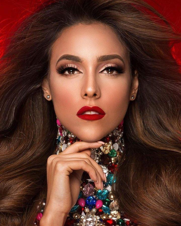 Tân Hoa hậu Hoàn vũ Venezuela: Chỉ dành Top 5 cấp quốc gia nhưng nhan sắc cực nóng bỏng ảnh 11