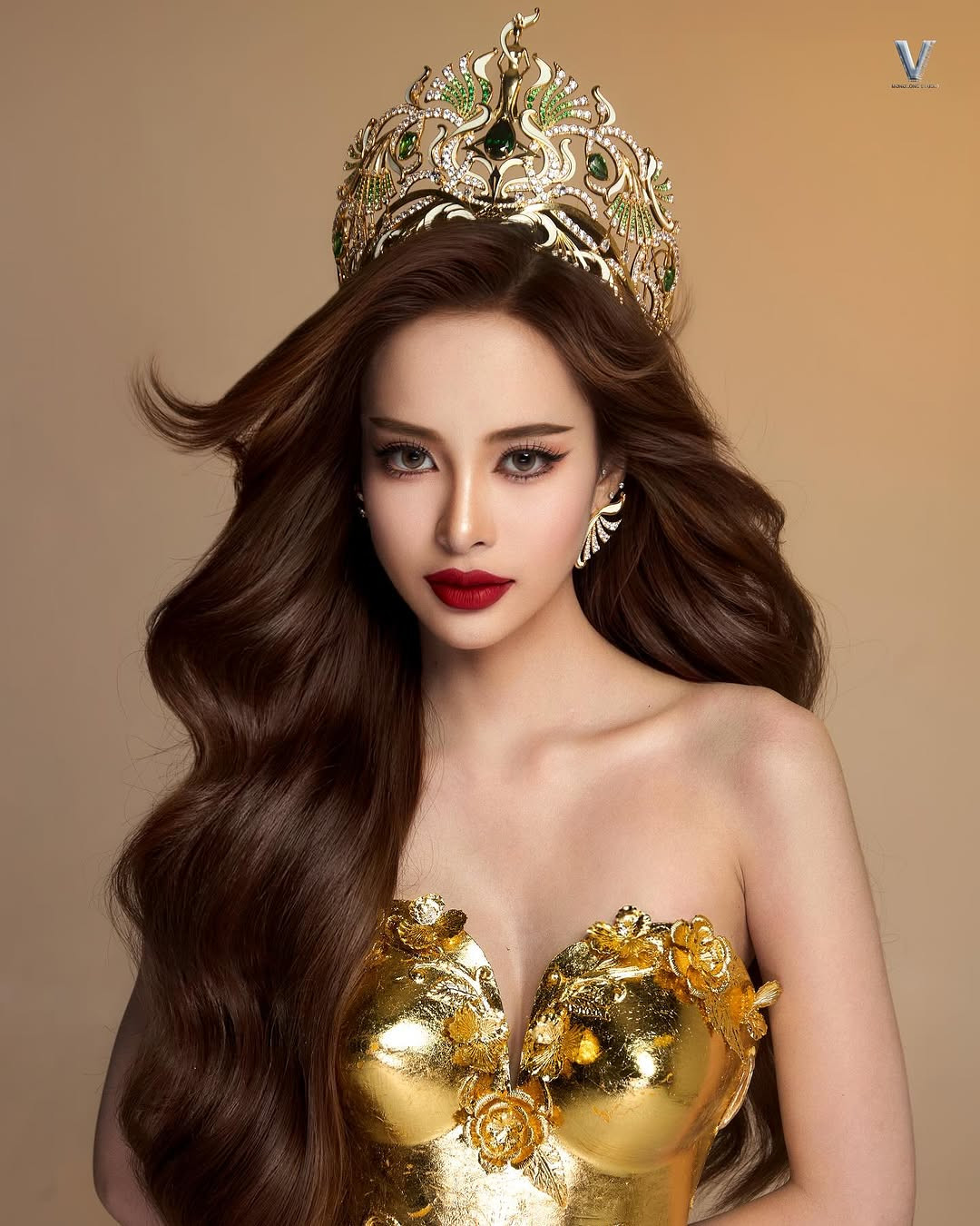 Thitaree Phongtharasathorn được đi cấp cứu khi đang ở sân bay.