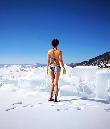 Một trong những bí quyết trẻ lâu của Lưu Gia Lâm là tập thể dục vào mùa đông. Cô cho rằng cái lạnh giúp làm chậm quá trình lão hóa. Nữ huấn luyện viên thể hình từng thử thách bơi trong hồ nước đóng băng để thử thách sức bền và khả năng chịu đựng.