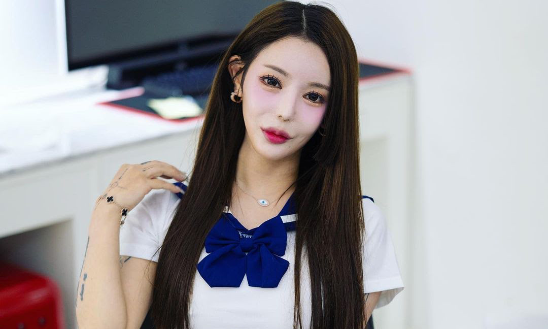 Người mẫu Ah In hủy bỏ buổi fan meeting gây tranh cãi. Ảnh: IG. Người mẫu Ah In hủy bỏ buổi fan meeting gây tranh cãi. Ảnh: IG.