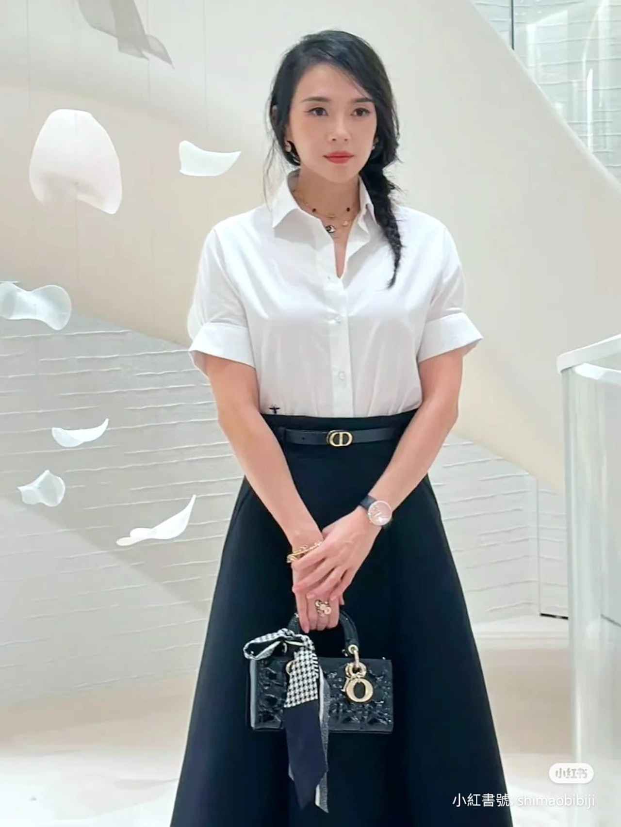 Cư dân mạng khen Chương Tử Di xinh đẹp, rạng ngời hơn trước khi chia tay Uông Phong. Ảnh: HK01. Cư dân mạng khen Chương Tử Di xinh đẹp, rạng ngời hơn trước khi chia tay Uông Phong. Ảnh: HK01.