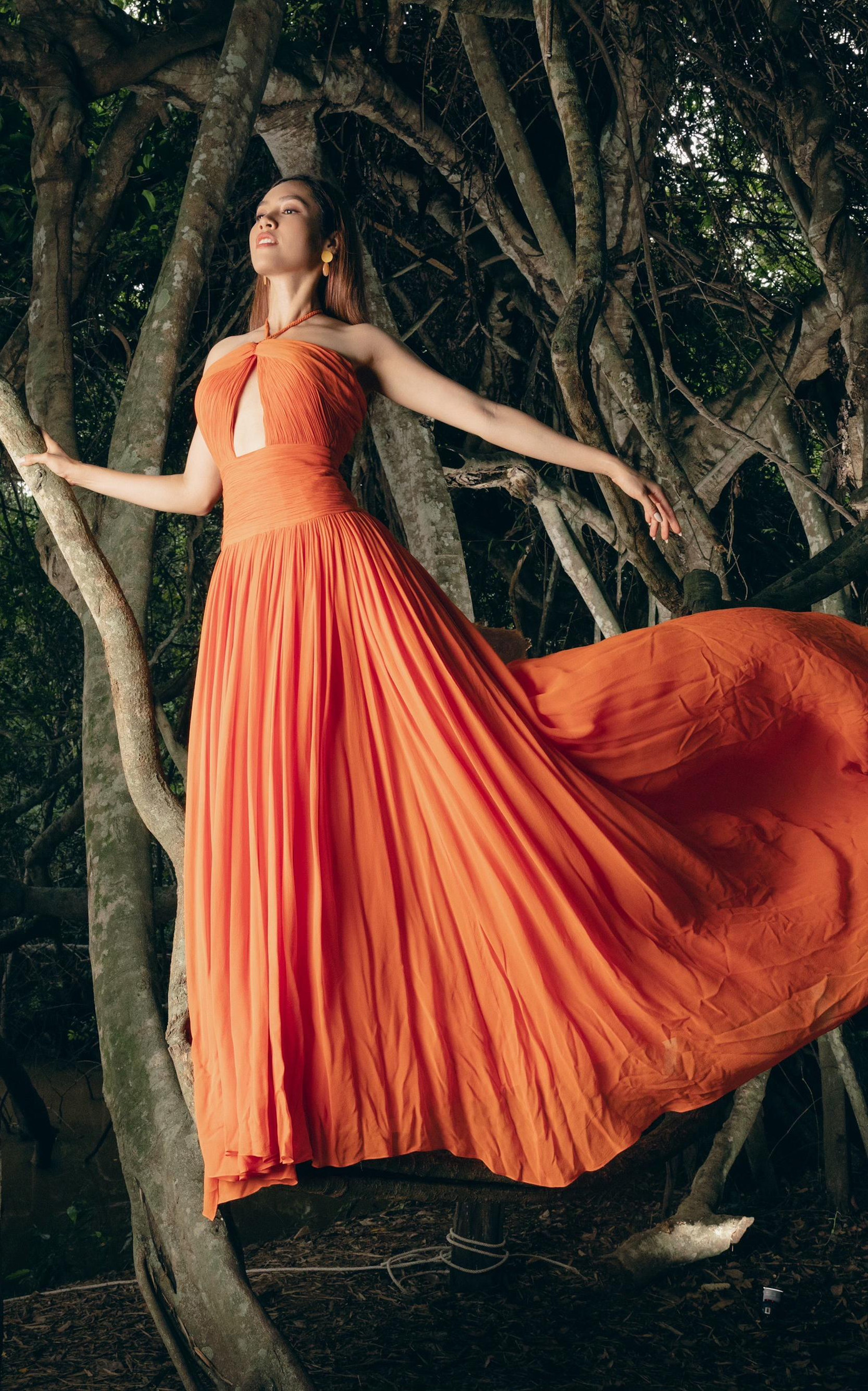 Sau 10 năm giành danh hiệu Á hậu Việt Nam, Hoàng My vẫn giữ được nhan sắc xinh đẹp và quyến rũ.