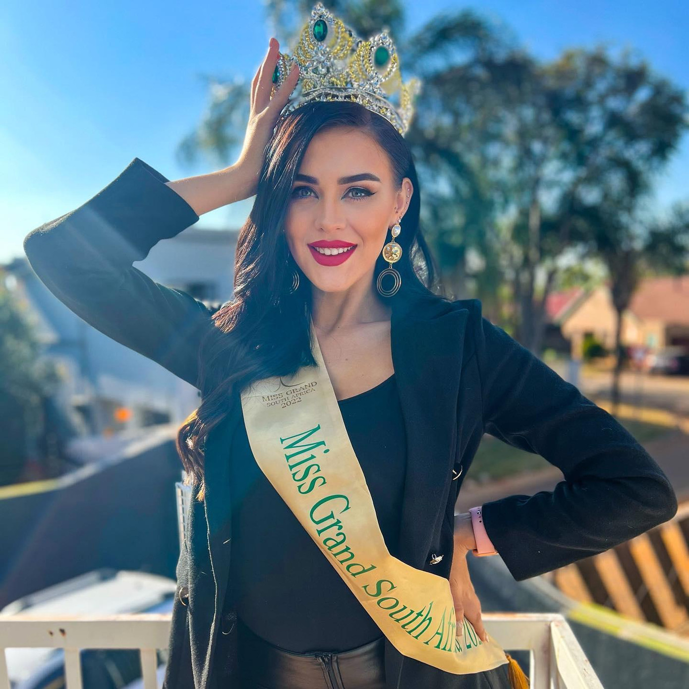 Cô sẽ đại diện cho Nam Phi tham dự cuộc thi Miss Grand International 2022 được tổ chức ở Indonesia vào tháng 10 tới.