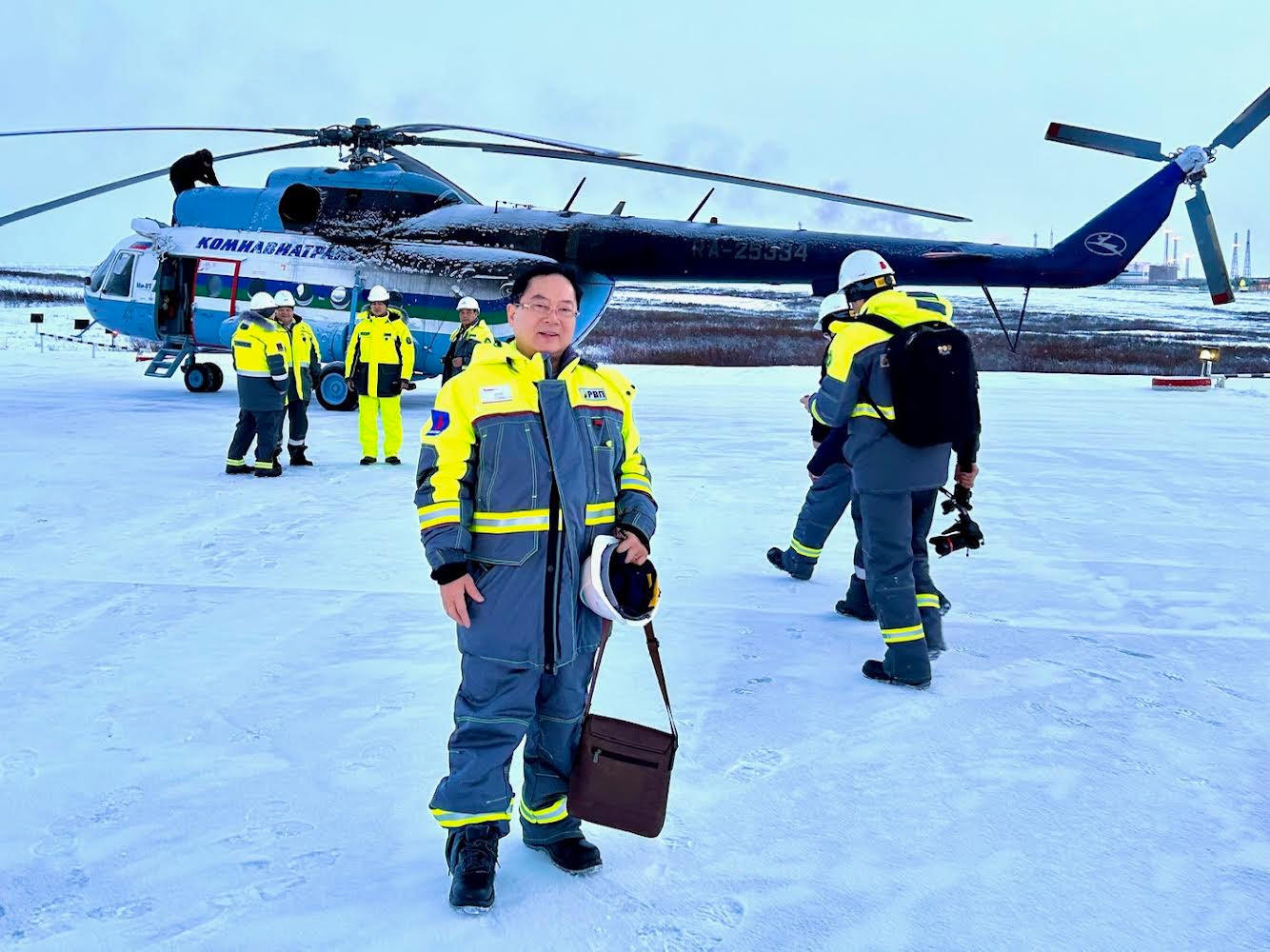 Tác giả bài viết ở Vòng cung Bắc Cực. Tác giả bài viết ở Vòng cung Bắc Cực.