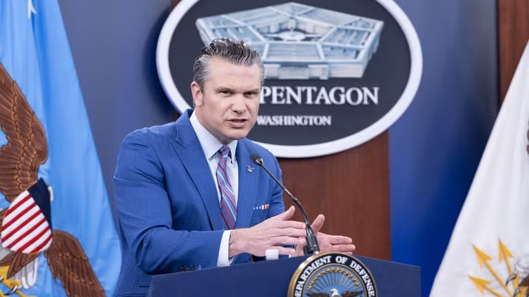 Bộ trưởng Quốc phòng Mỹ Pete Hegseth. (Ảnh: AP) Bộ trưởng Quốc phòng Mỹ Pete Hegseth. (Ảnh: AP)