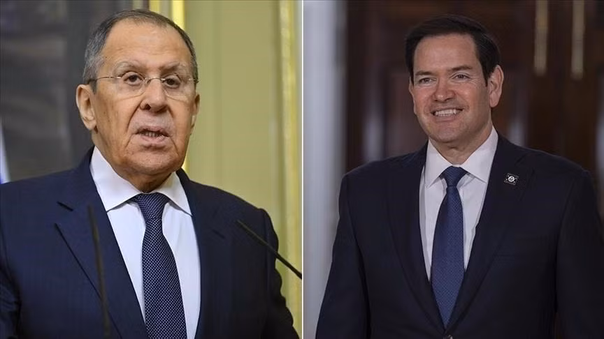 Ngoại trưởng Mỹ Marco Rubio (phải) và Ngoại trưởng Nga Sergei Lavrov. (Ảnh: AA)