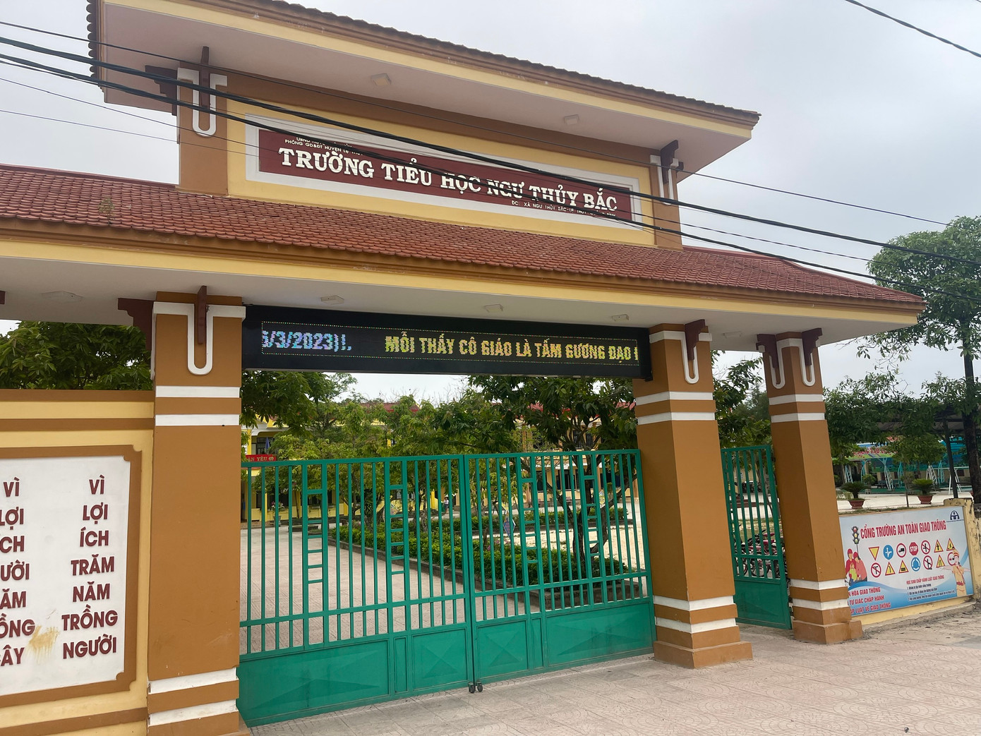 Trường TH Ngư Thuỷ Bắc - nơi xảy ra sự việc Trường TH Ngư Thuỷ Bắc - nơi xảy ra sự việc