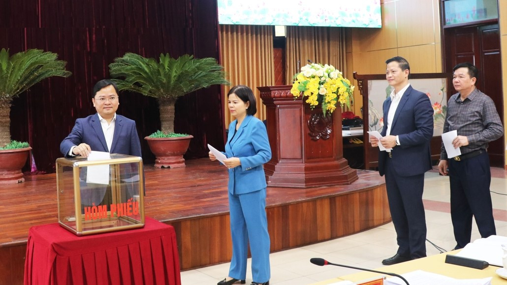 Bắc Ninh bầu bổ sung Ủy viên Ban Thường vụ Tỉnh ủy nhiệm kỳ 2020 - 2025. Bắc Ninh bầu bổ sung Ủy viên Ban Thường vụ Tỉnh ủy nhiệm kỳ 2020 - 2025.