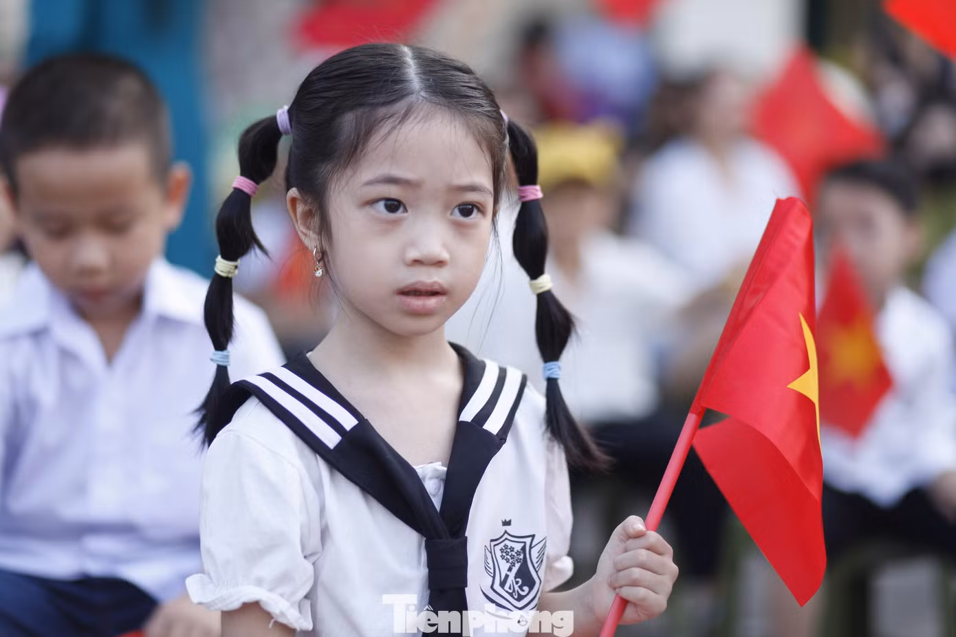 Học sinh trường Tiểu học Võ Thị Sáu, phường Hoàng Văn Thụ, thành phố Bắc Giang dự khai giảng năm học mới. Ảnh: Nguyễn Thắng Học sinh trường Tiểu học Võ Thị Sáu, phường Hoàng Văn Thụ, thành phố Bắc Giang dự khai giảng năm học mới. Ảnh: Nguyễn Thắng