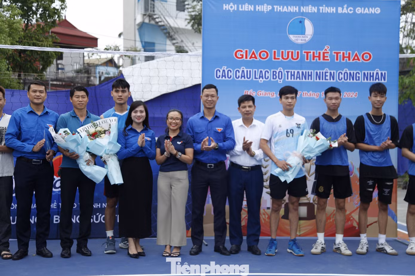 Sân thi đấu bóng chuyền trong không gian thể thao thanh niên. Ảnh: Nguyễn Thắng