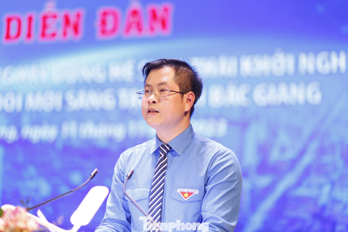 Phó Bí thư Tỉnh Đoàn Bắc Giang Giáp Xuân Cảnh phát biểu tại chương trình. Ảnh: Nguyễn Thắng