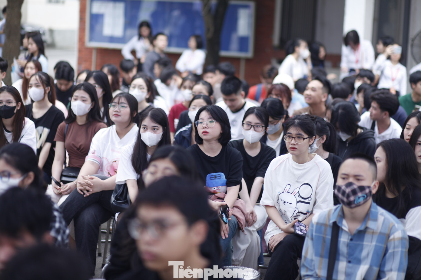 Ngày hội việc làm thu hút đông đảo sinh viên, thanh niên tham dự. Ảnh: Nguyễn Thắng Ngày hội việc làm thu hút đông đảo sinh viên, thanh niên tham dự. Ảnh: Nguyễn Thắng