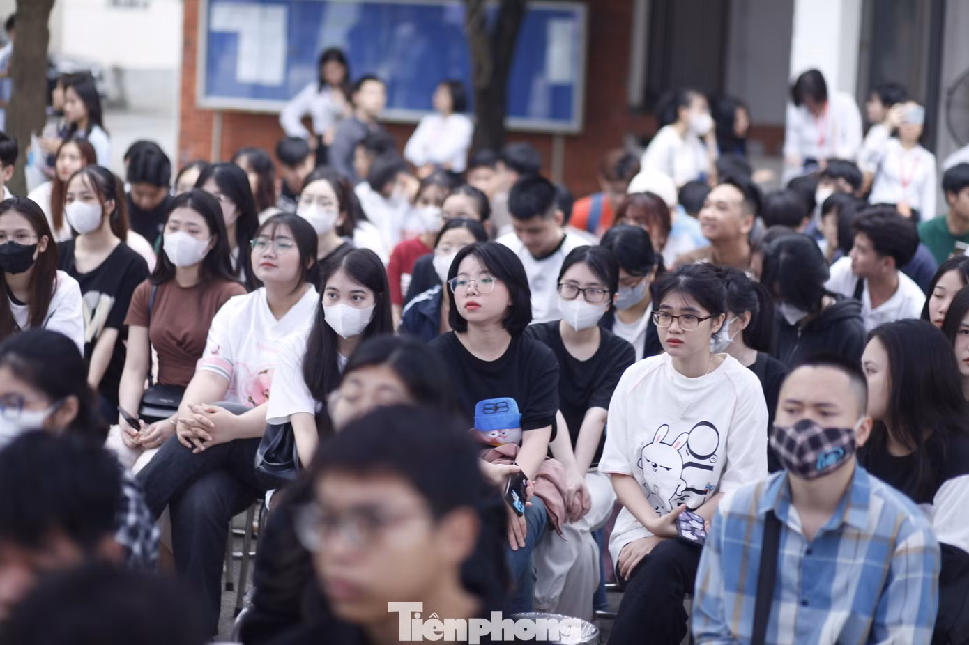 Ngày hội việc làm thu hút đông đảo sinh viên, thanh niên tham dự. Ảnh: Nguyễn Thắng Ngày hội việc làm thu hút đông đảo sinh viên, thanh niên tham dự. Ảnh: Nguyễn Thắng