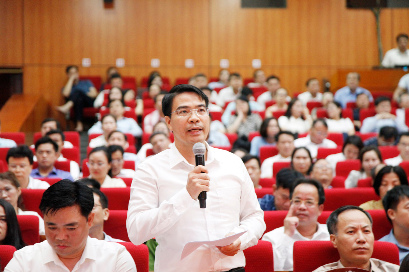 Ông Thân Văn Nghiệp - Phó Trưởng ban Tuyên giáo và Dân vận tỉnh Bắc Ninh phát biểu tại hội nghị. Ảnh: Nguyễn Thắng Ông Thân Văn Nghiệp - Phó Trưởng ban Tuyên giáo và Dân vận tỉnh Bắc Ninh phát biểu tại hội nghị. Ảnh: Nguyễn Thắng