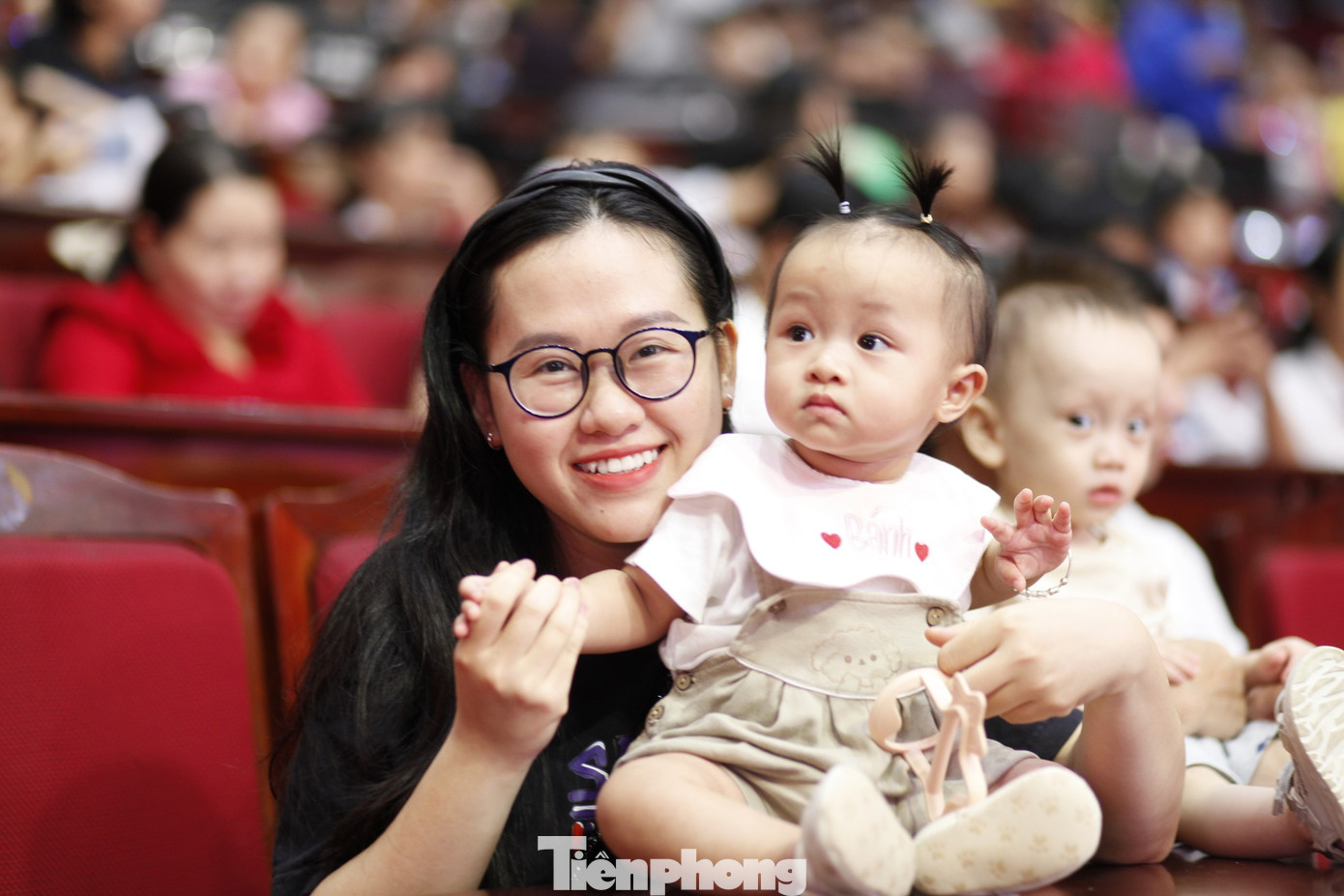 Chương trình mang lại niềm vui cho các em nhỏ và phụ huynh. Ảnh: Nguyễn Thắng Chương trình mang lại niềm vui cho các em nhỏ và phụ huynh. Ảnh: Nguyễn Thắng