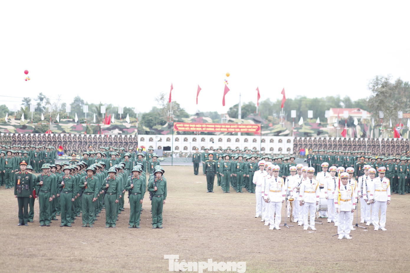 Đông đảo đoàn viên, chiến sĩ Trung đoàn BB 101 tham gia khởi động Tháng Thanh niên. Ảnh: Nguyễn Thắng Đông đảo đoàn viên, chiến sĩ Trung đoàn BB 101 tham gia khởi động Tháng Thanh niên. Ảnh: Nguyễn Thắng