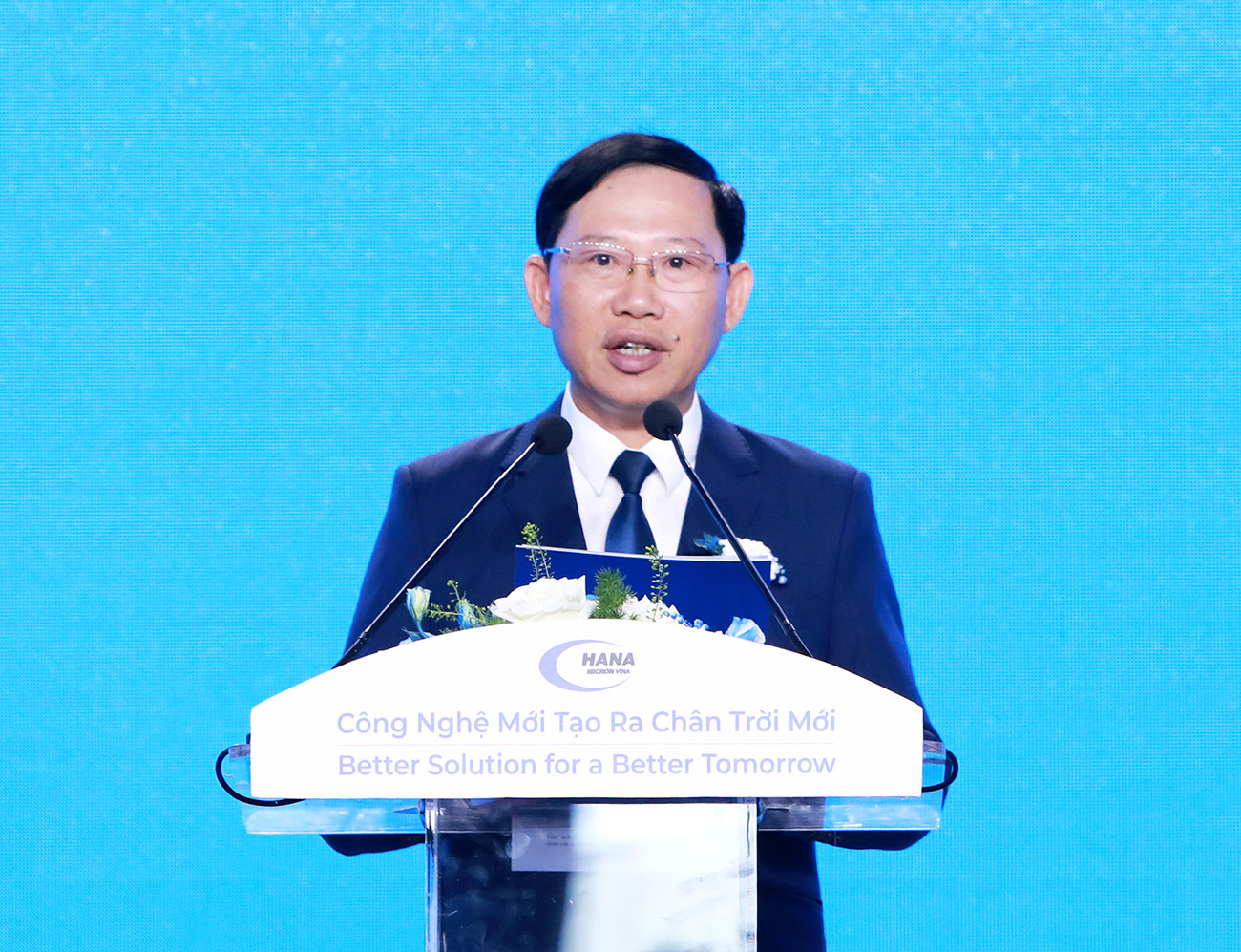 Chủ tịch UBND tỉnh Bắc Giang Lê Ánh Dương phát biểu tại buổi lễ.