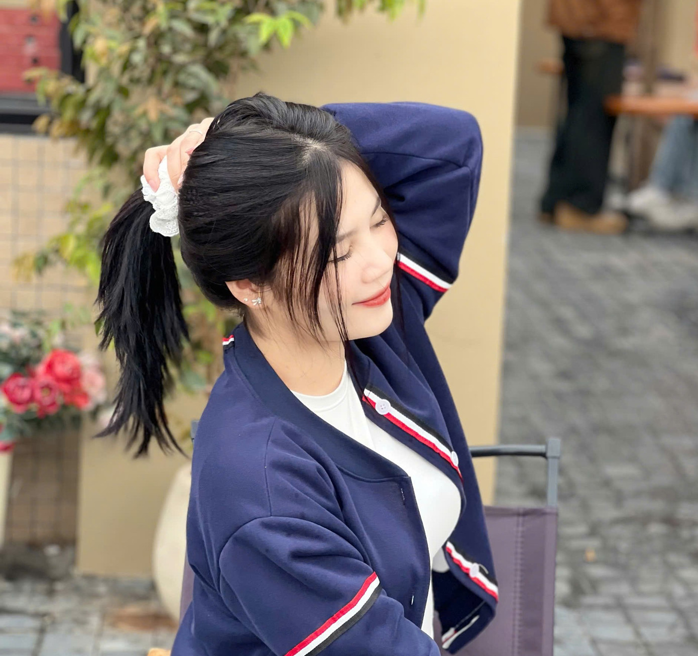 Chu Thị Hòa là nữ tân binh duy nhất ở tỉnh Bắc Giang viết đơn tình nguyện nhập ngũ. Chu Thị Hòa là nữ tân binh duy nhất ở tỉnh Bắc Giang viết đơn tình nguyện nhập ngũ.